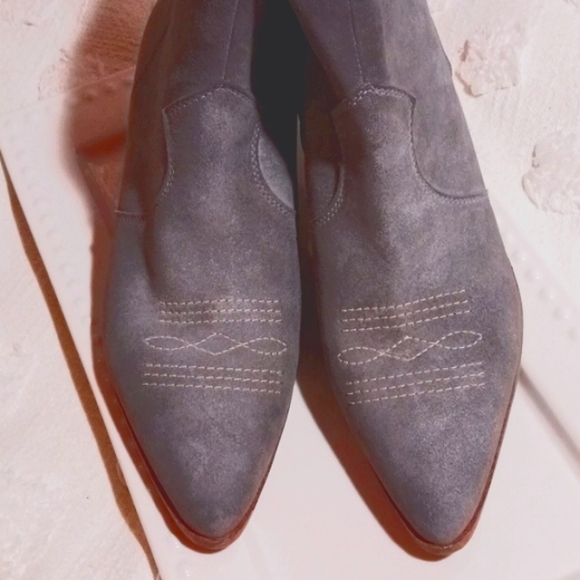 Lucky Brand 🍀Genuine Suede Western Stylee Boot 10  Gray/Blue - Picture 9 of 9